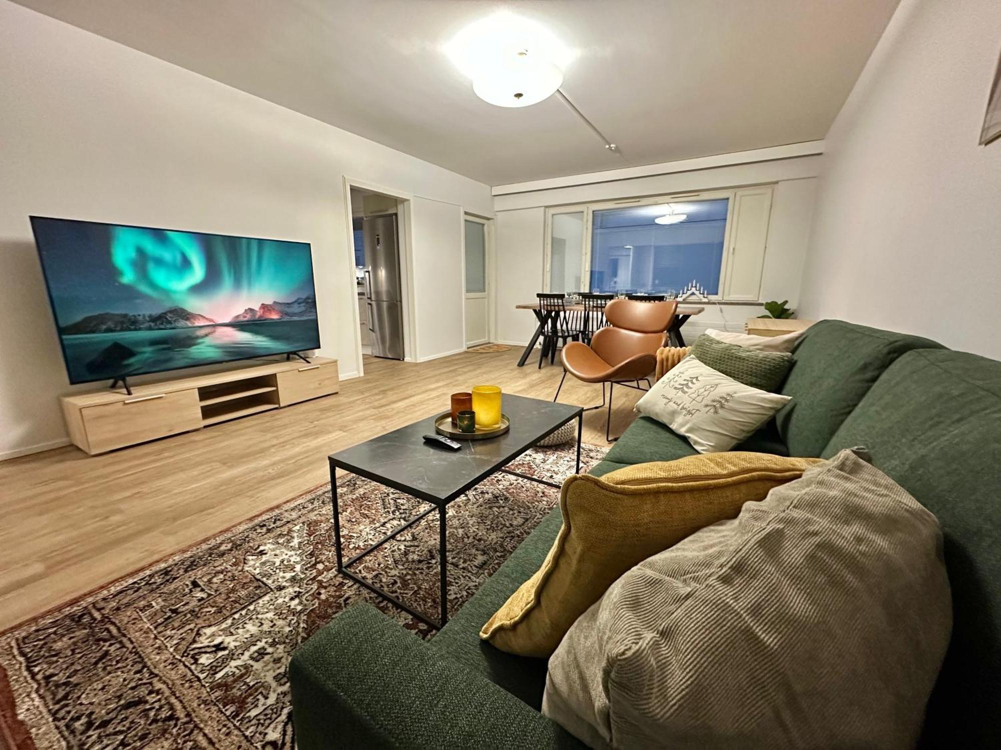 Aurora City View Suite Рованиеми Экстерьер фото